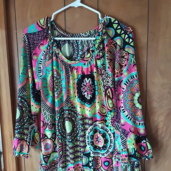Women’s Boho Multicolor Mandala Print 3/4 Sleeve Tunic Top size XL - Picture 2 of 3